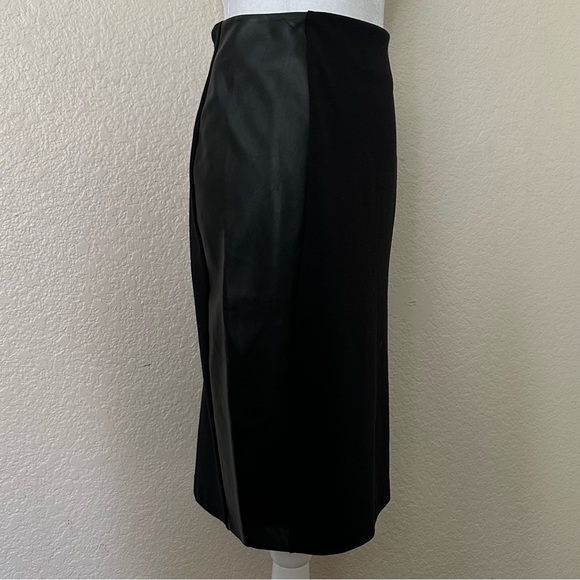 Michael Kors Faux Leather Panel Skirt - Picture 4 of 7
